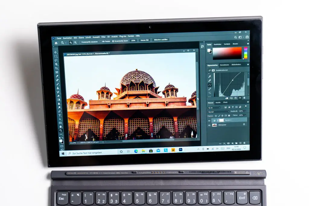 Lenovo IdeaPad Duet 3i mit Photoshop