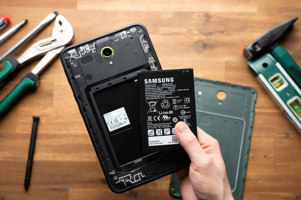 Samsung Galaxy Tab Active5 Akku wechseln